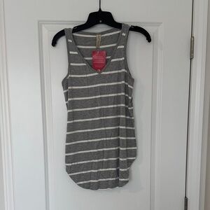 Evereve Allison Joy Gray and White Striped Tank Top